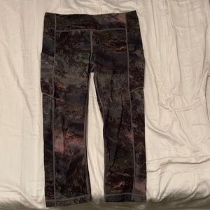 Lululemon Diamond Dye Final Lap Crop leggings 8